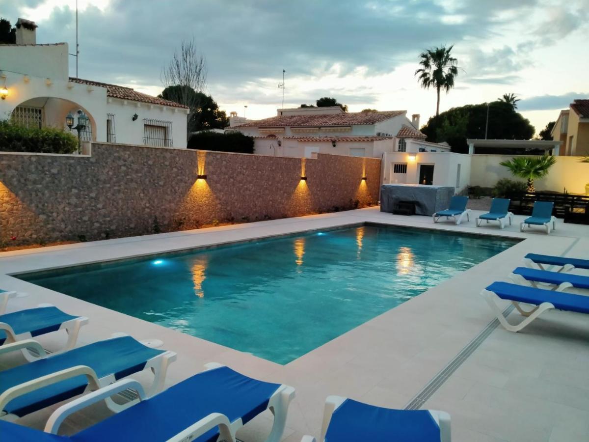 Villa Luxueuse Hiva Oa A 3 Min A Pied De La Plage Dehesa de Campoamor  Bagian luar foto